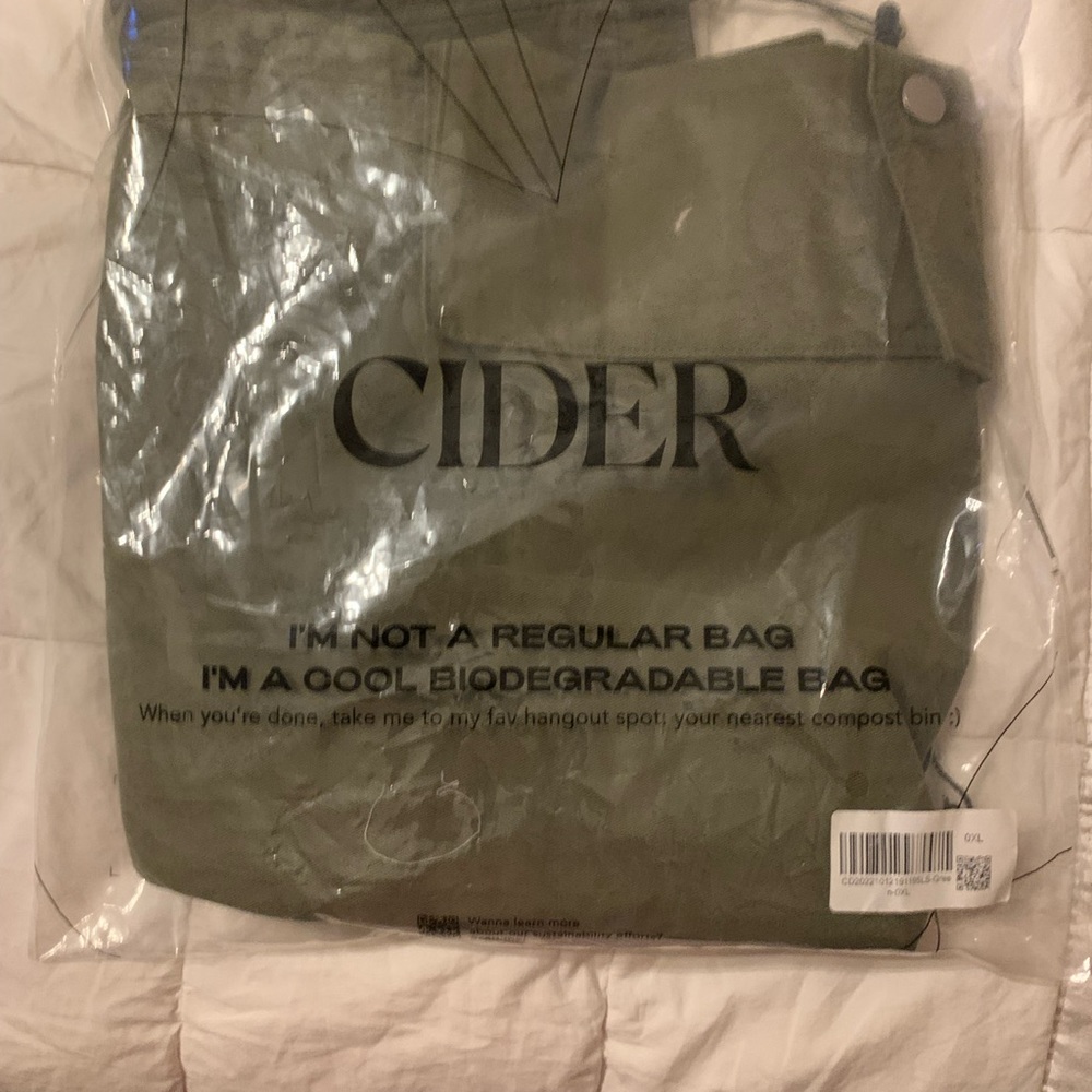Brand New women’s cargo skirt - Picture 4 of 7